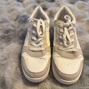 American Eagle Outfitters White and Tan Women's Shoes